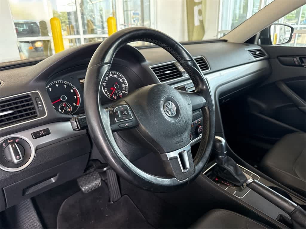 Thumbnail: 2015 Volkswagen Passat - 2