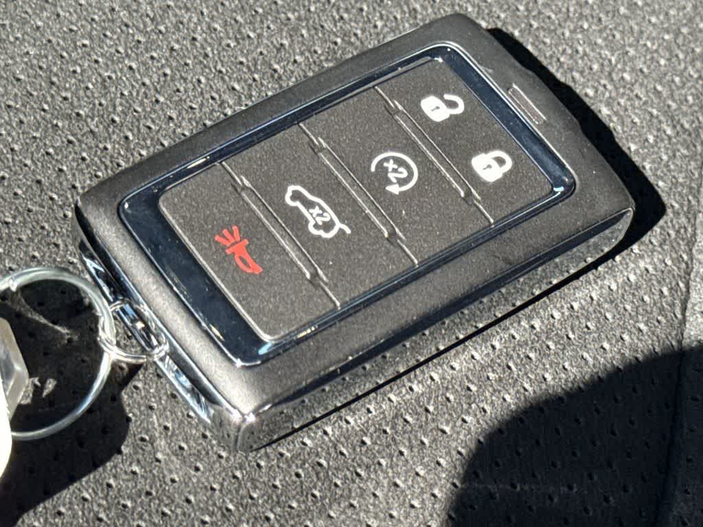 Thumbnail: 2025 Jeep Grand Cherokee L - 23