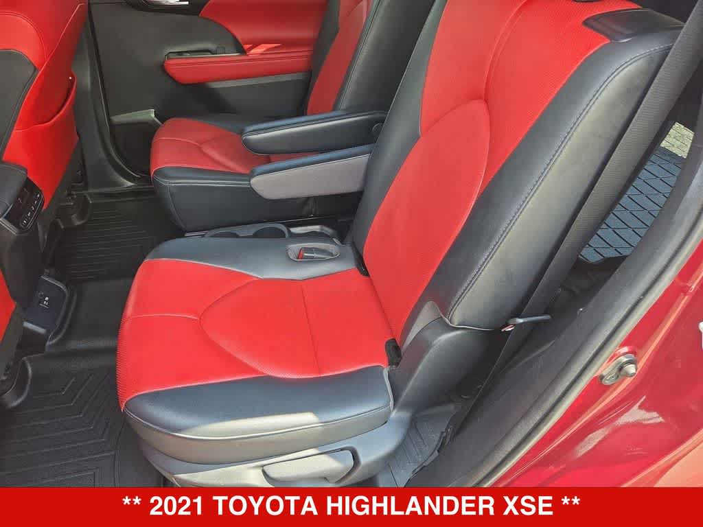 Thumbnail: 2021 Toyota Highlander - 19