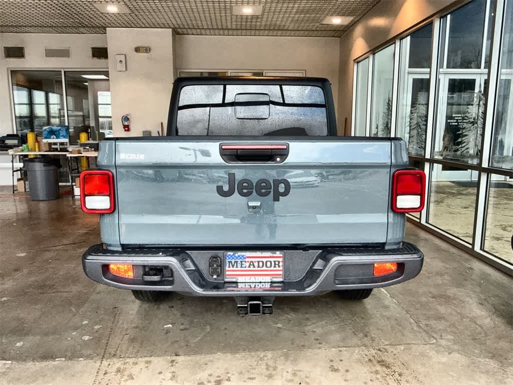 Thumbnail: 2025 Jeep Gladiator - 5