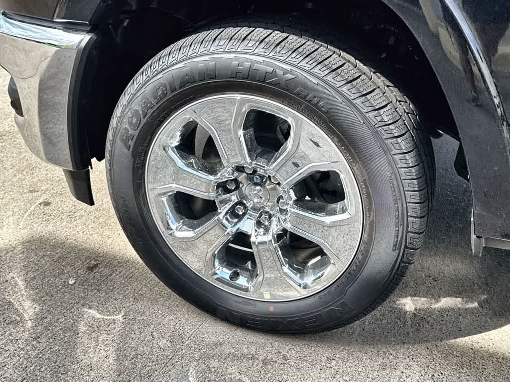 Thumbnail: 2026 RAM 1500 - 8