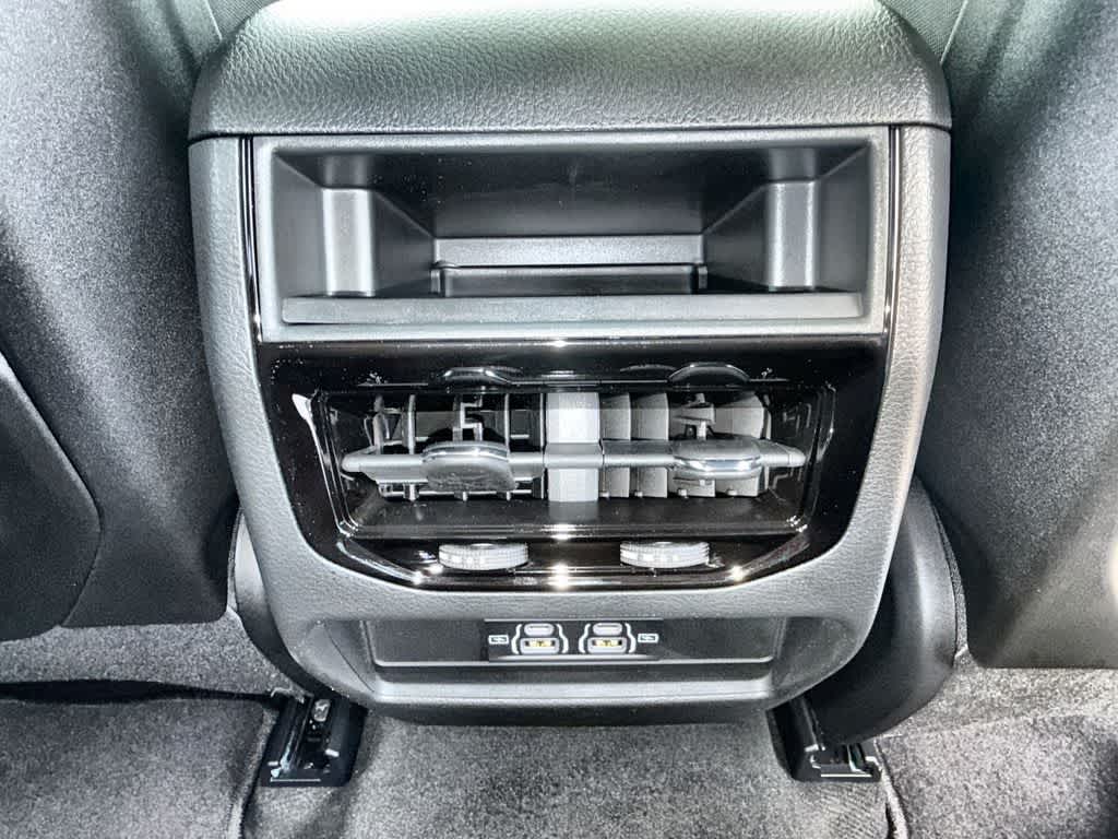 Thumbnail: 2025 Jeep Grand Cherokee - 20