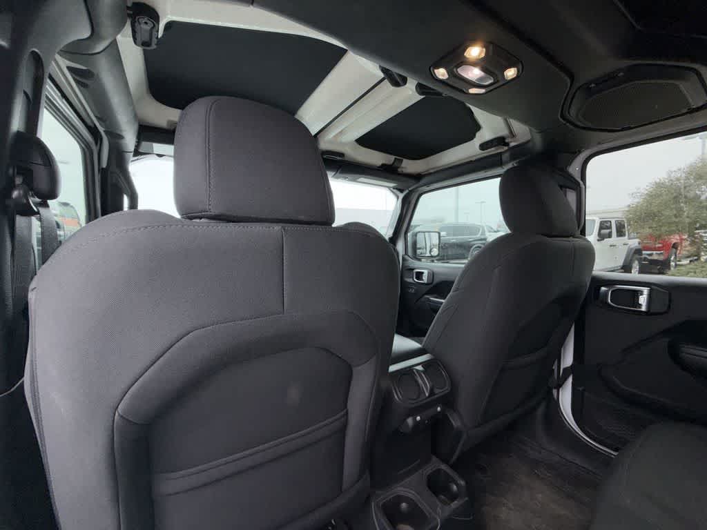 Thumbnail: 2019 Jeep Wrangler - 11