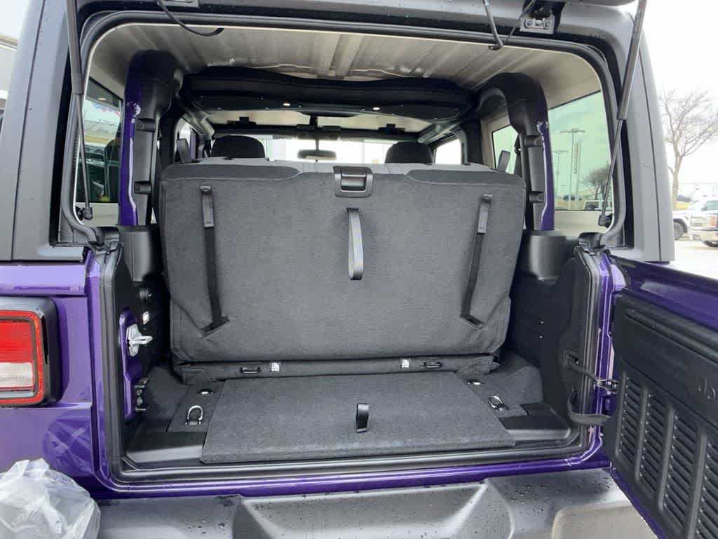 Thumbnail: 2026 Jeep Wrangler - 17