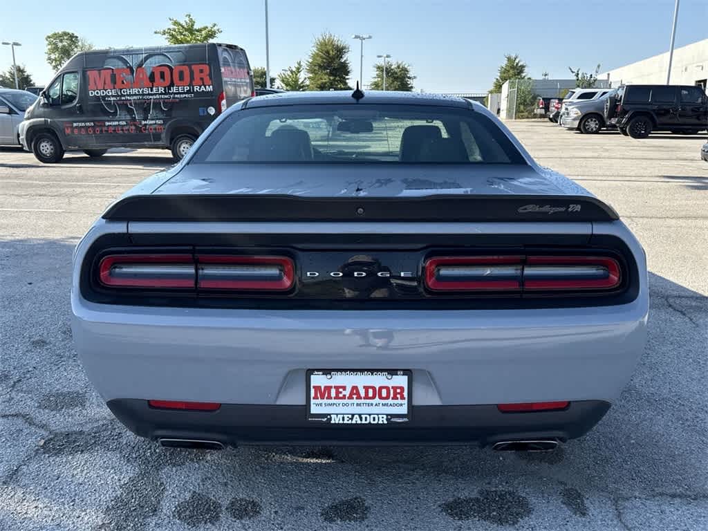 Thumbnail: 2021 Dodge Challenger - 5
