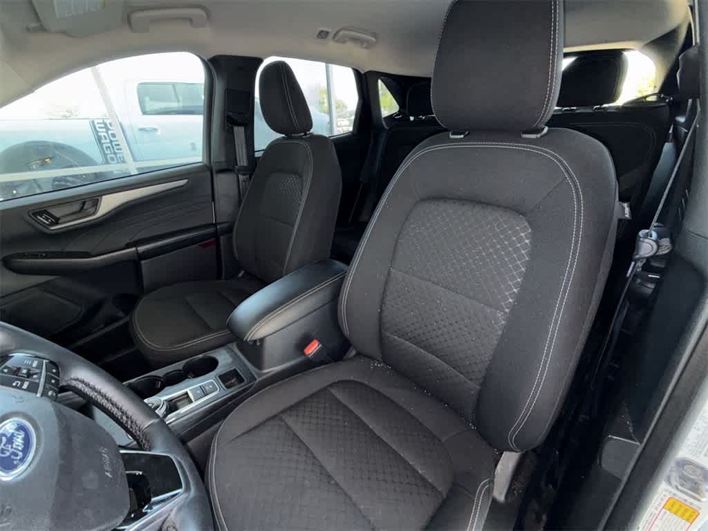 Thumbnail: 2024 Ford Escape - 10