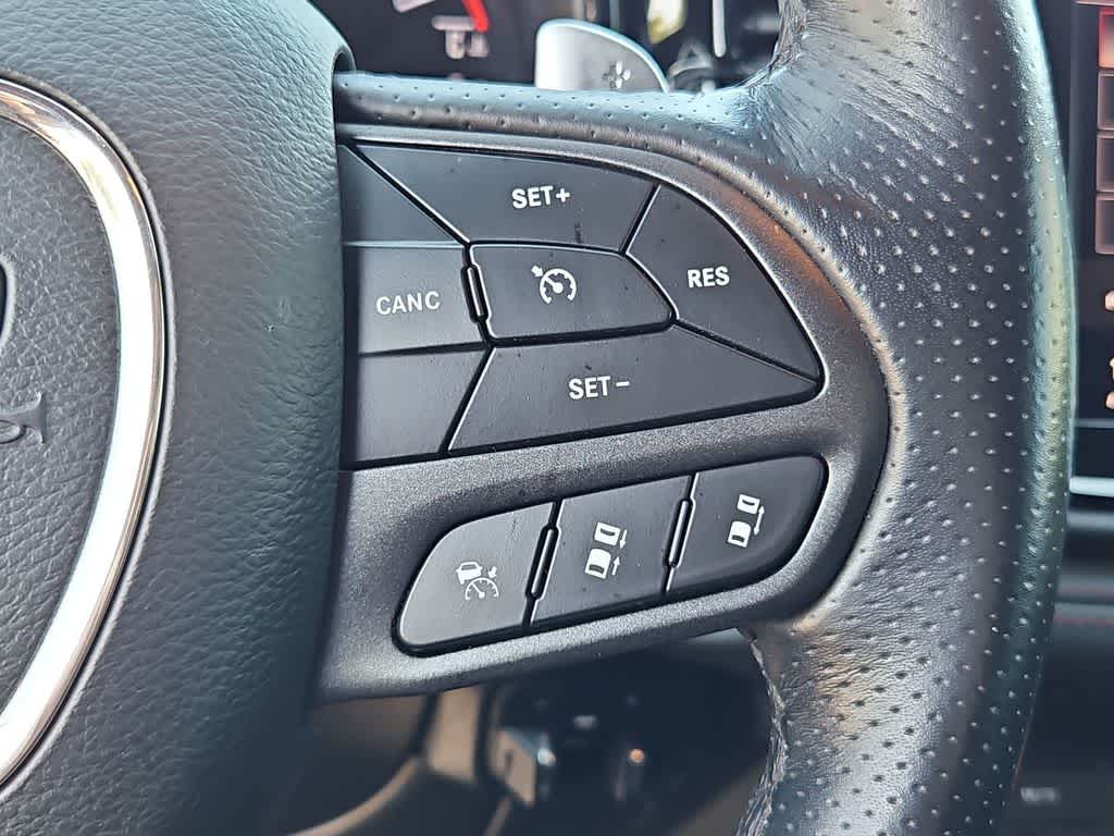 Thumbnail: 2022 Dodge Durango - 27