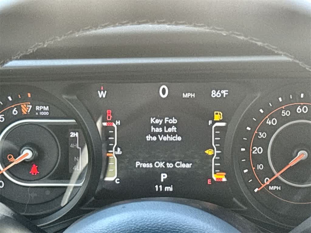 Thumbnail: 2025 Jeep Gladiator - 19