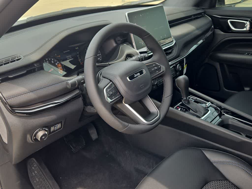 Thumbnail: 2026 Jeep Compass - 10