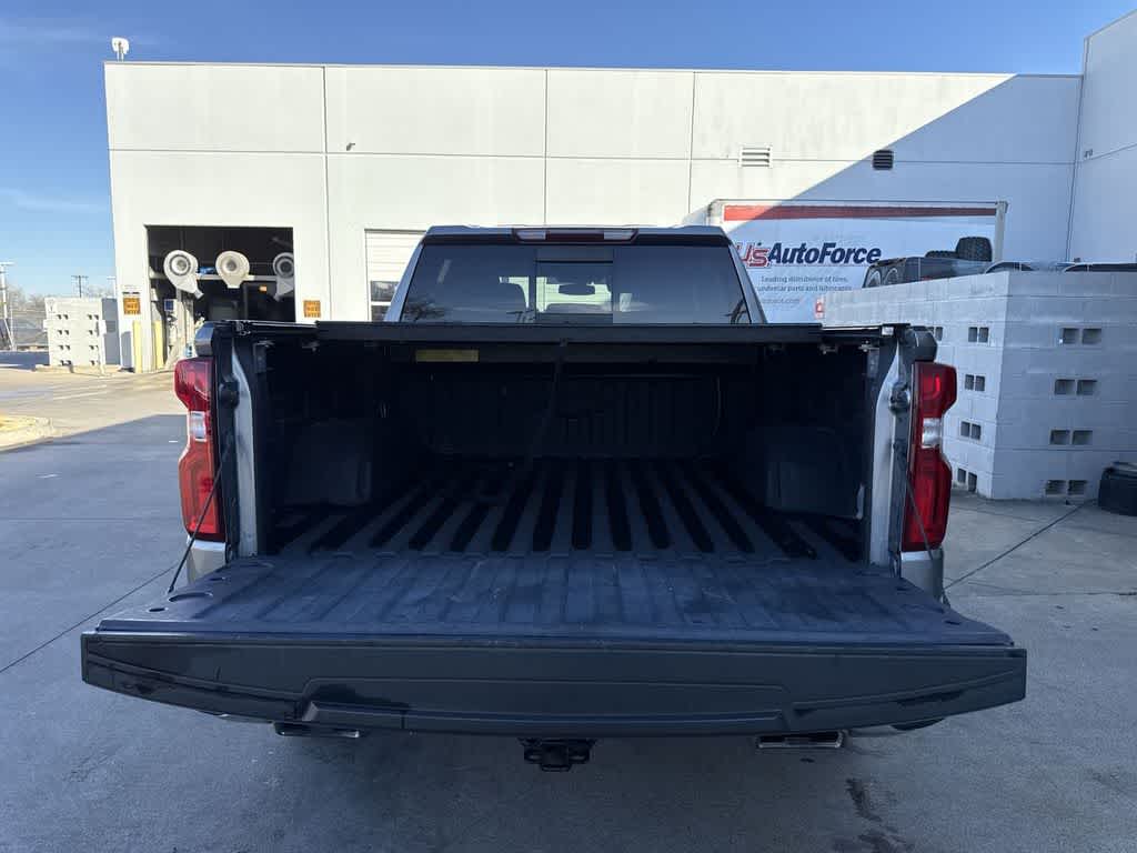 Thumbnail: 2020 Chevrolet Silverado 1500 - 23