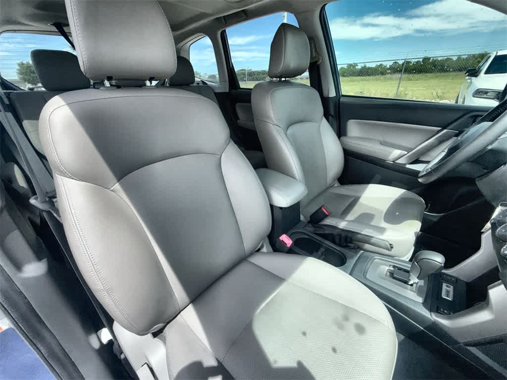 2015 Subaru Forester Limited 13