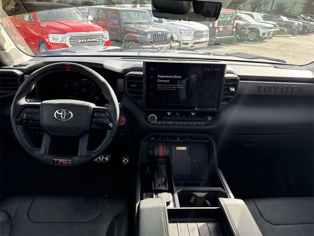 Thumbnail: 2022 Toyota Tundra - 15