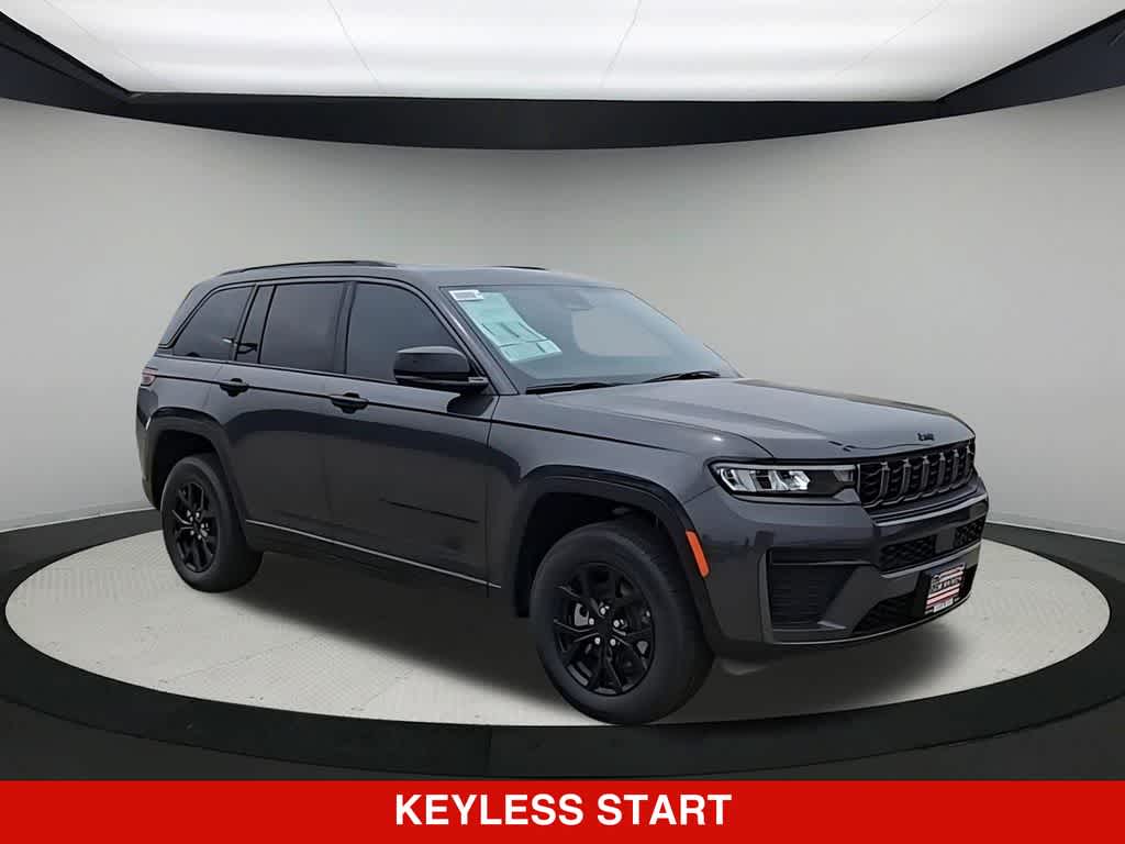 Thumbnail: 2026 Jeep Grand Cherokee - 2