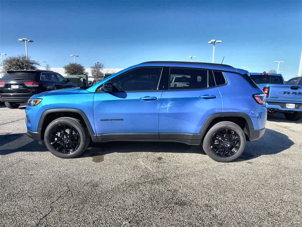 Thumbnail: 2026 Jeep Compass - 3