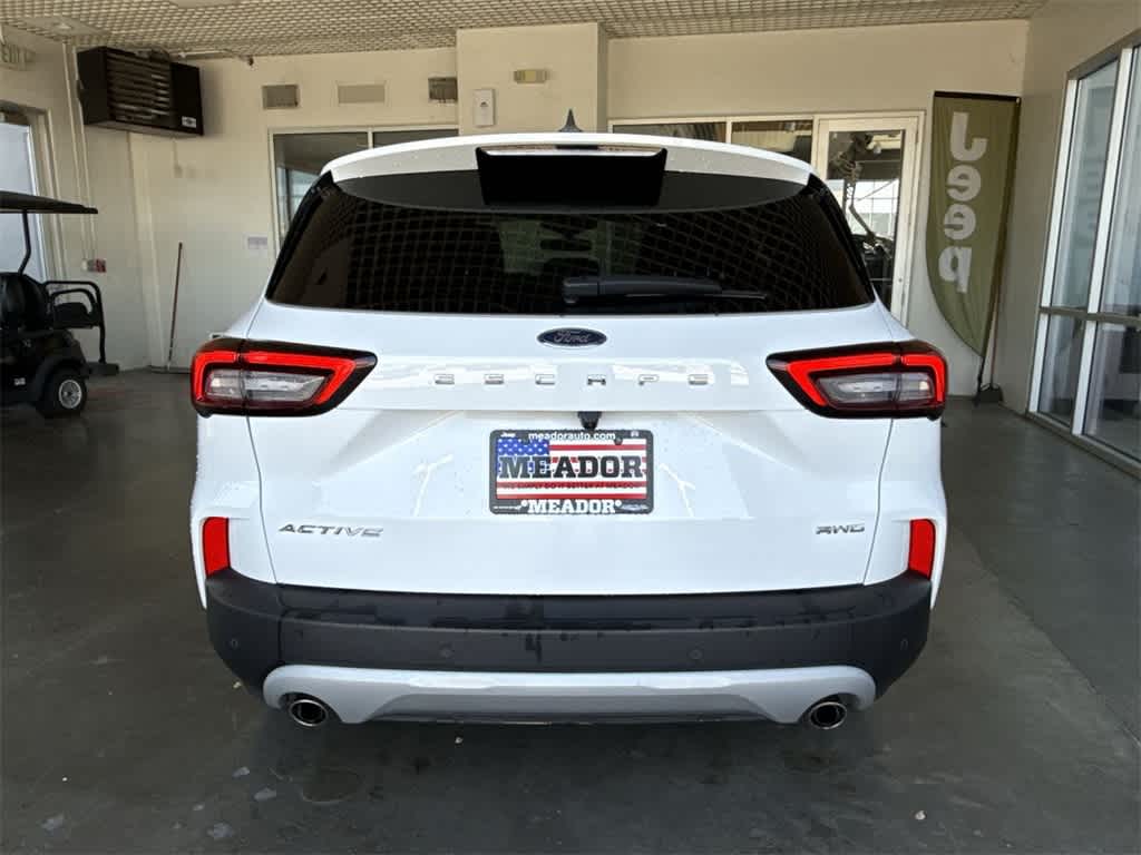 Thumbnail: 2024 Ford Escape - 5