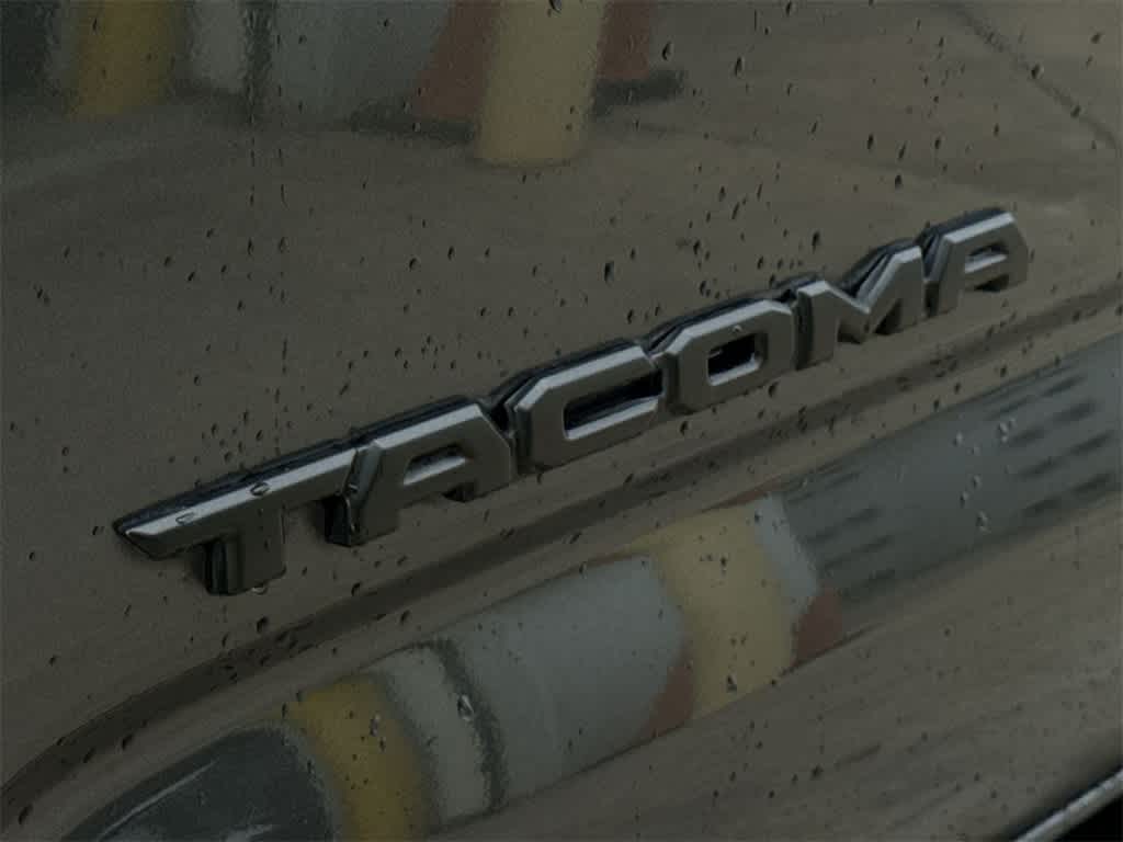 Thumbnail: 2023 Toyota Tacoma - 9