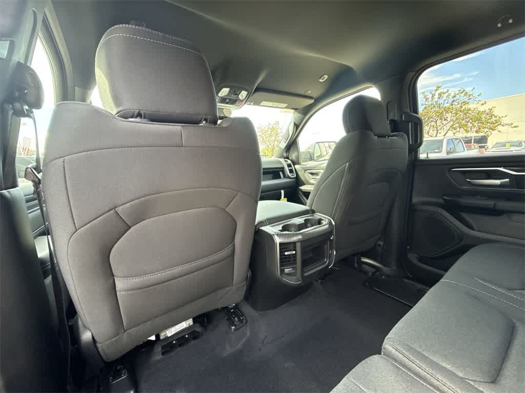 Thumbnail: 2026 RAM 1500 - 11