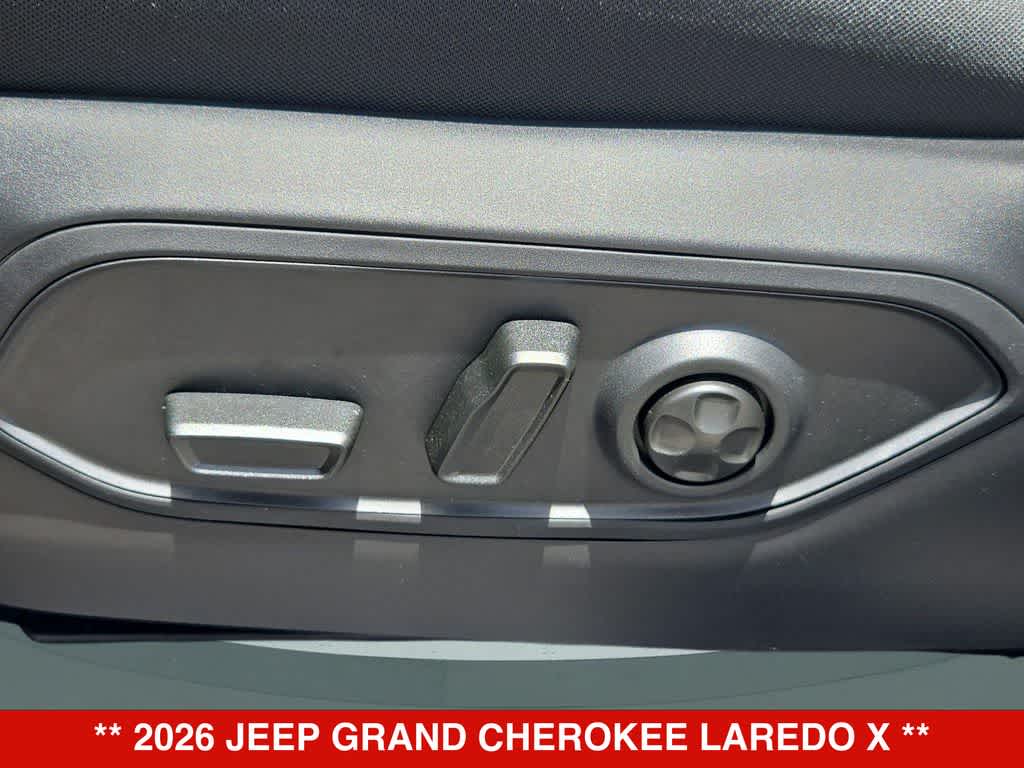 Thumbnail: 2026 Jeep Grand Cherokee - 16