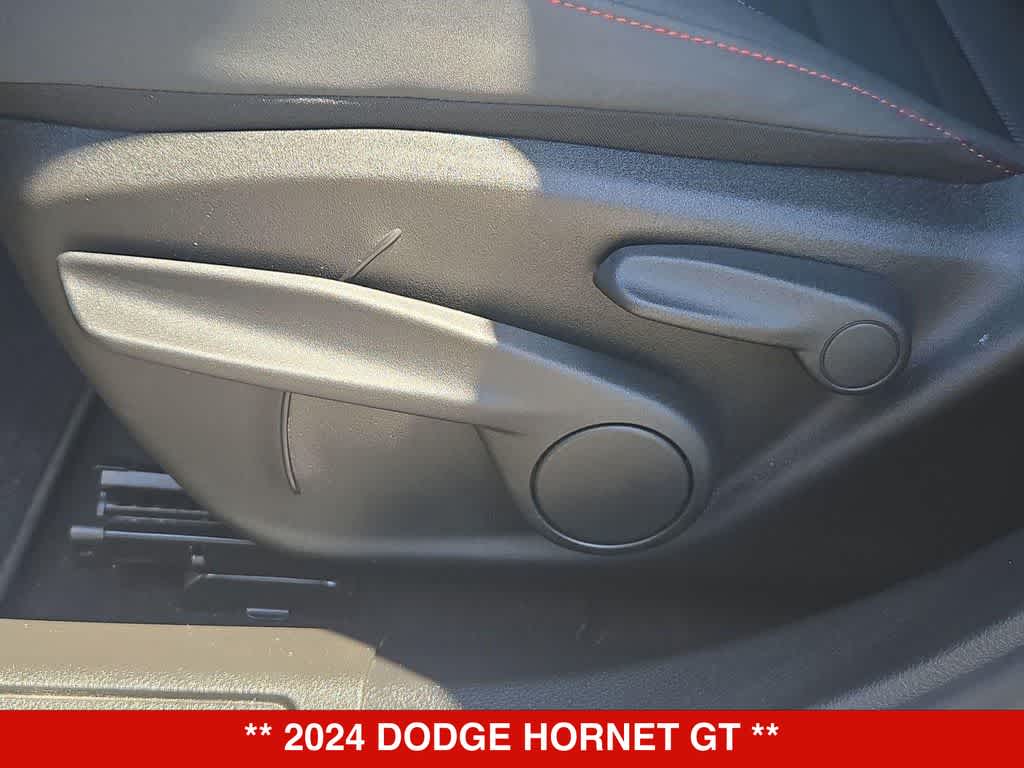 Thumbnail: 2024 Dodge Hornet - 16