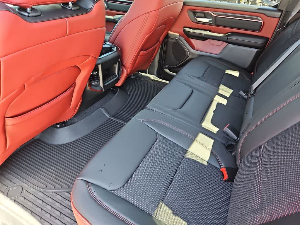 Thumbnail: 2026 RAM 1500 - 19