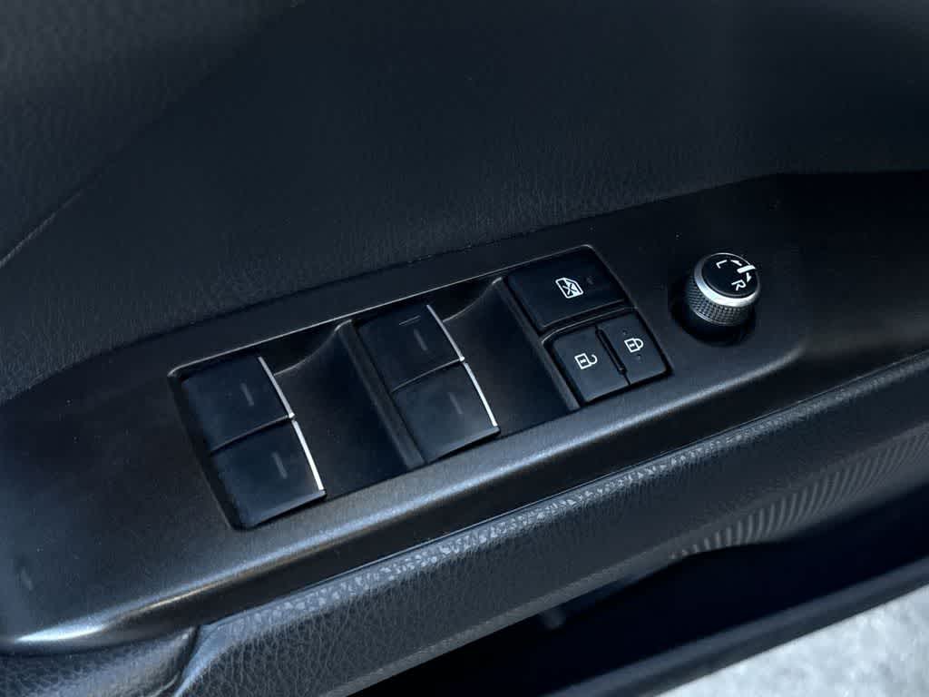 Thumbnail: 2024 Toyota Camry - 23