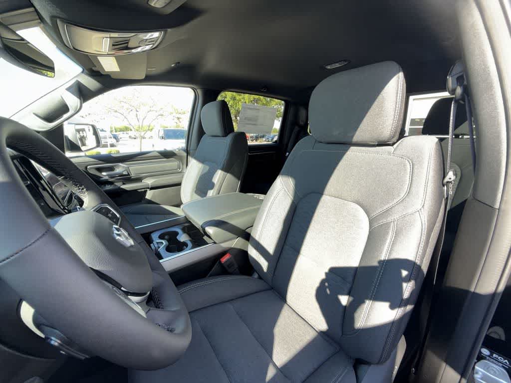 Thumbnail: 2026 RAM 1500 - 10