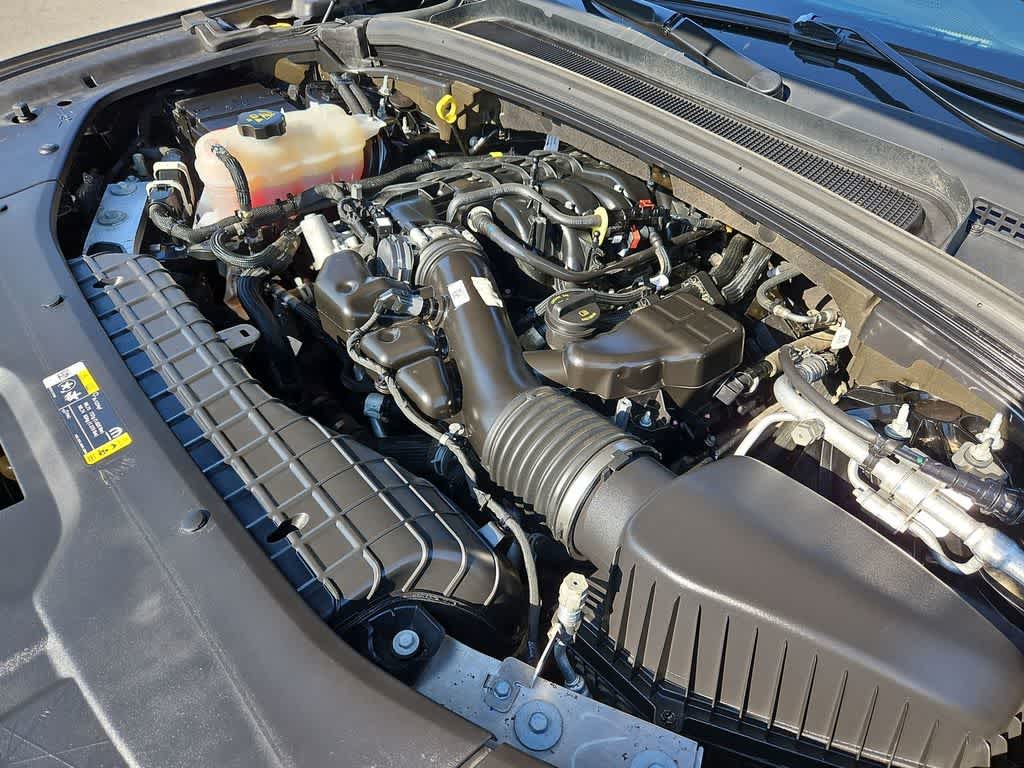 Thumbnail: 2022 Jeep Grand Cherokee - 15