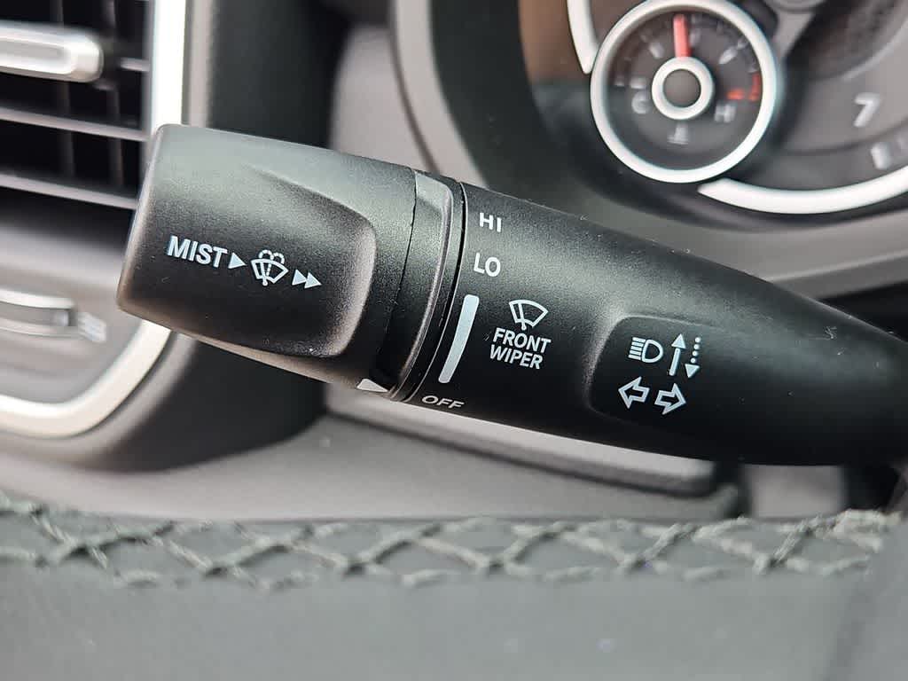 Thumbnail: 2026 RAM 1500 - 15