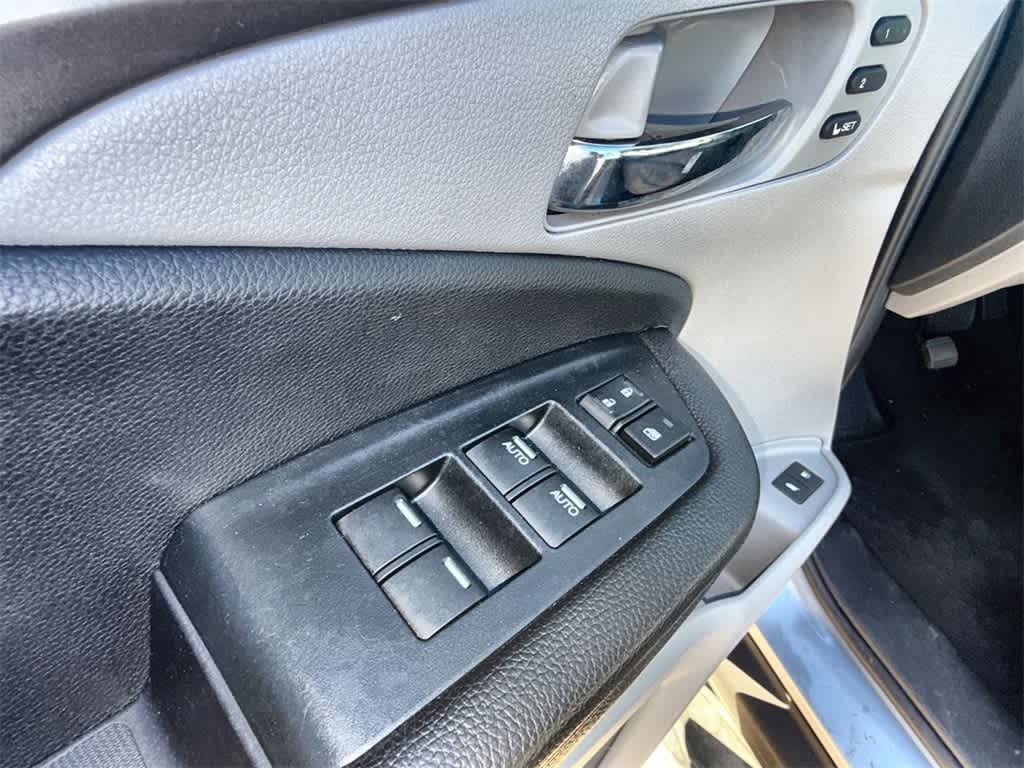 Thumbnail: 2022 Honda Pilot - 26