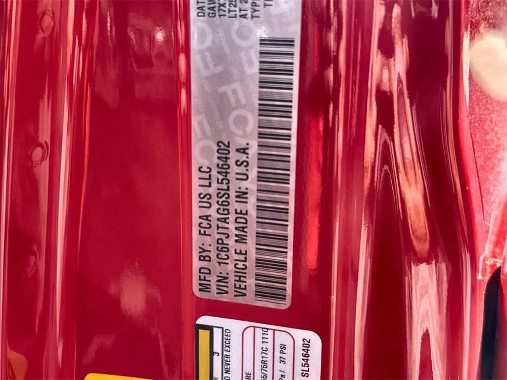 Thumbnail: 2025 Jeep Gladiator - 25