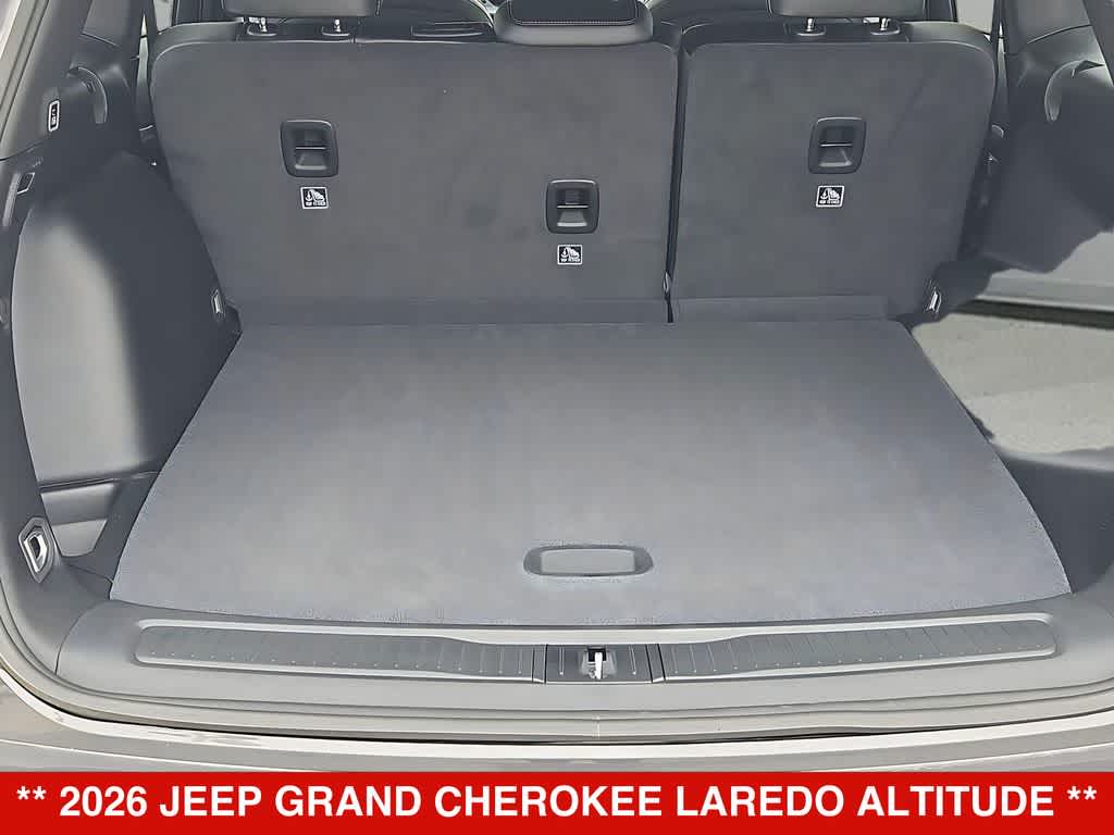 Thumbnail: 2026 Jeep Grand Cherokee - 36