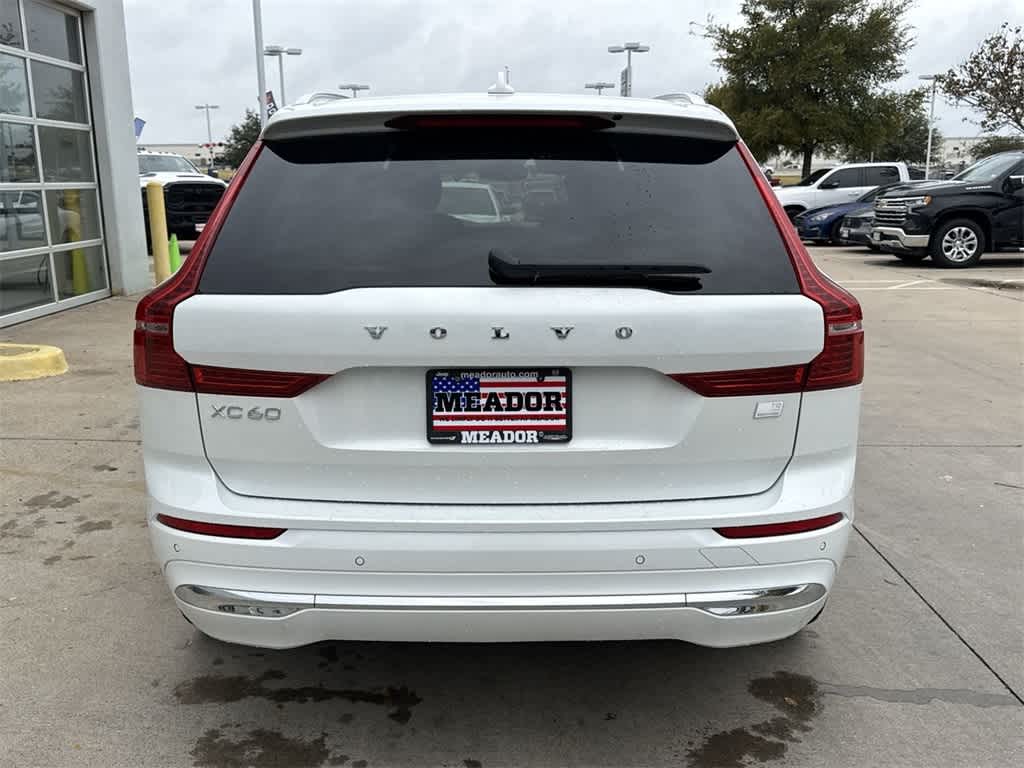 Thumbnail: 2023 Volvo XC60 - 4