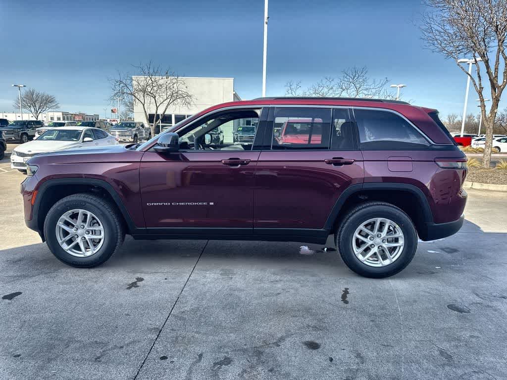 Thumbnail: 2026 Jeep Grand Cherokee - 3