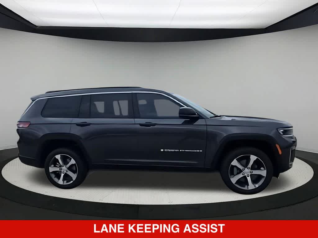 Thumbnail: 2026 Jeep Grand Cherokee L - 9