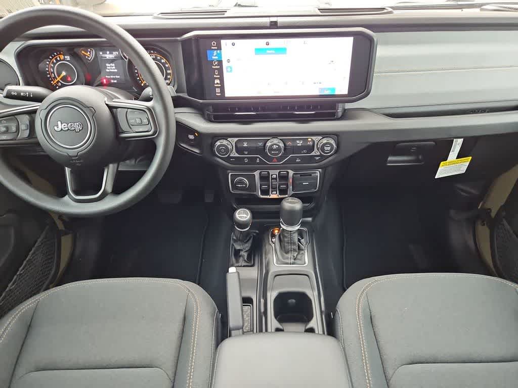 Thumbnail: 2026 Jeep Gladiator - 16