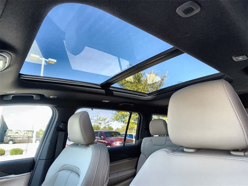 Thumbnail: 2025 Jeep Grand Cherokee L - 27