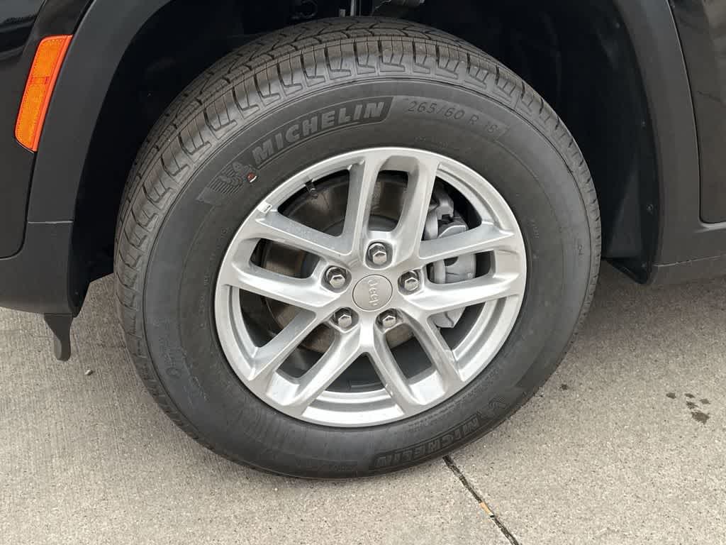 Thumbnail: 2025 Jeep Grand Cherokee - 9