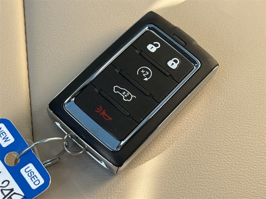 Thumbnail: 2025 Jeep Grand Cherokee - 26