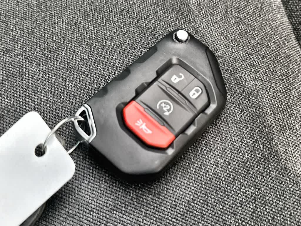 Thumbnail: 2026 Jeep Wrangler - 25