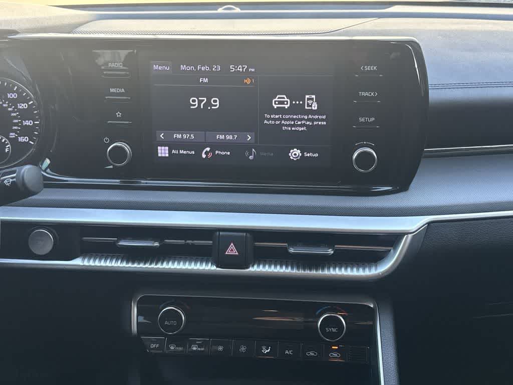 Thumbnail: 2022 Kia K5 - 16