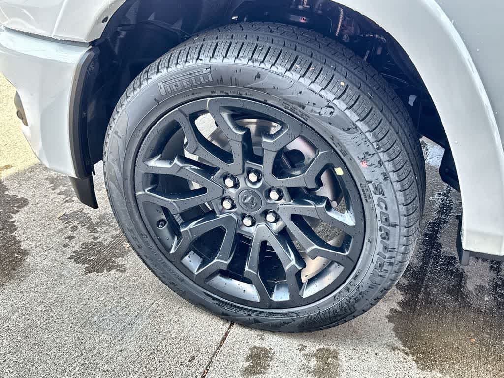 Thumbnail: 2026 RAM 1500 - 8