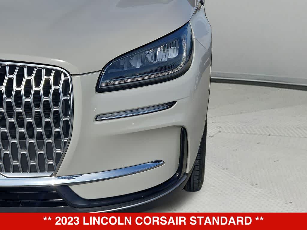 Thumbnail: 2023 Lincoln Corsair - 11