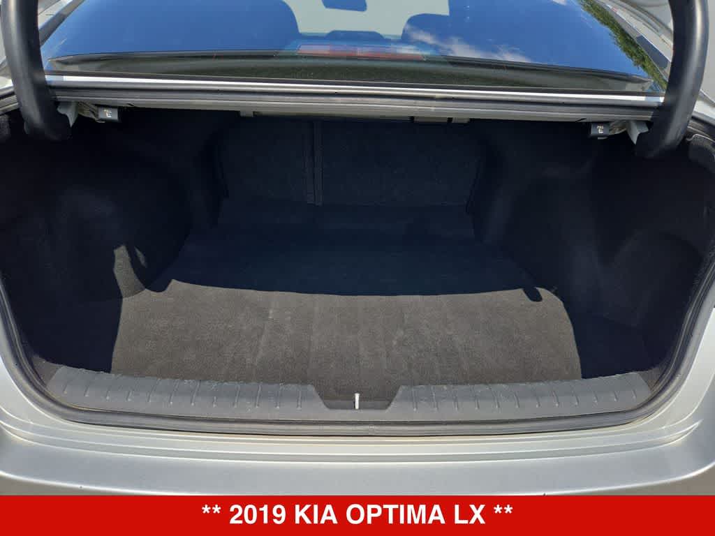 Thumbnail: 2019 Kia Optima - 31