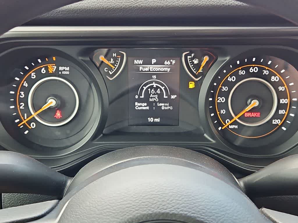 Thumbnail: 2026 Jeep Gladiator - 32