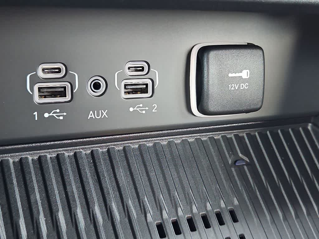 Thumbnail: 2026 Jeep Grand Cherokee - 33