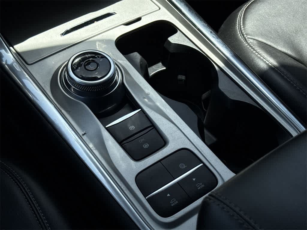 Thumbnail: 2023 Ford Explorer - 18