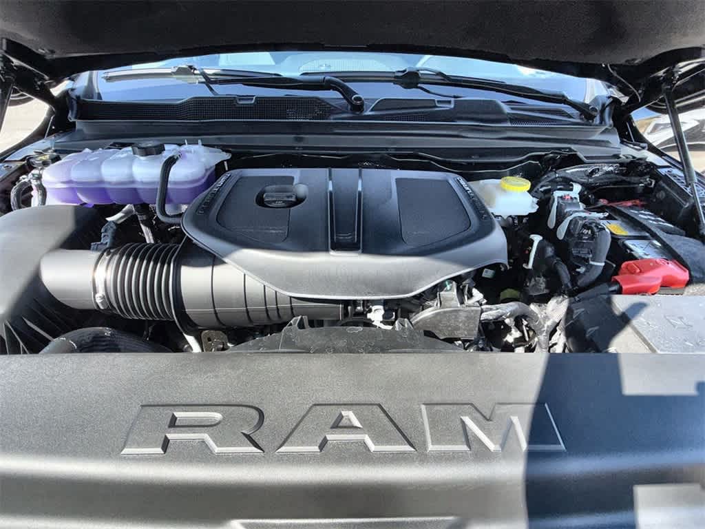 Thumbnail: 2026 RAM 1500 - 9