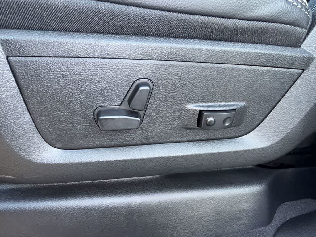 Thumbnail: 2026 RAM 2500 - 24