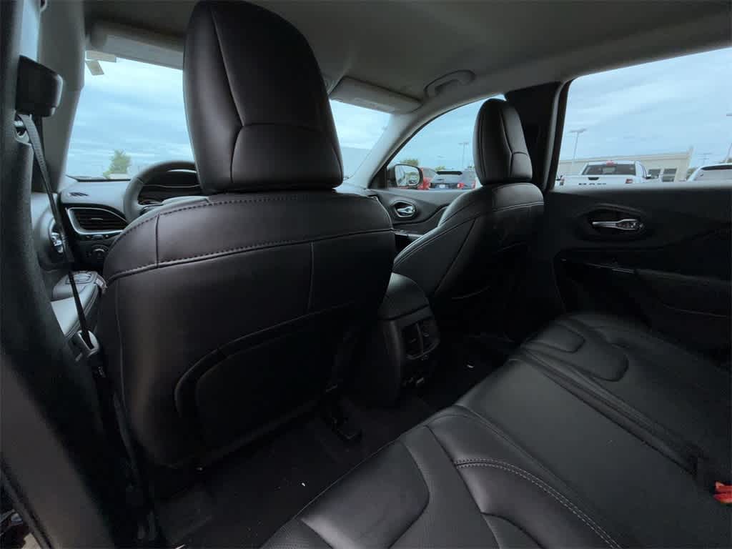 Thumbnail: 2023 Jeep Cherokee - 11