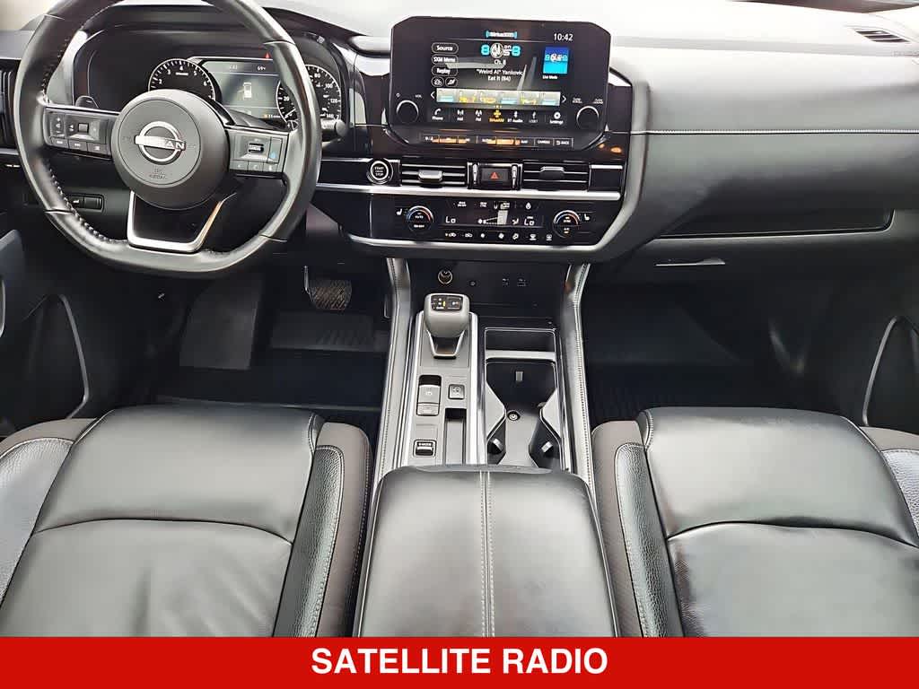 Thumbnail: 2023 Nissan Pathfinder - 16